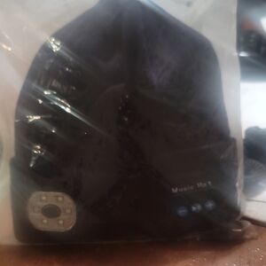 Black Bluetooth Music Hat